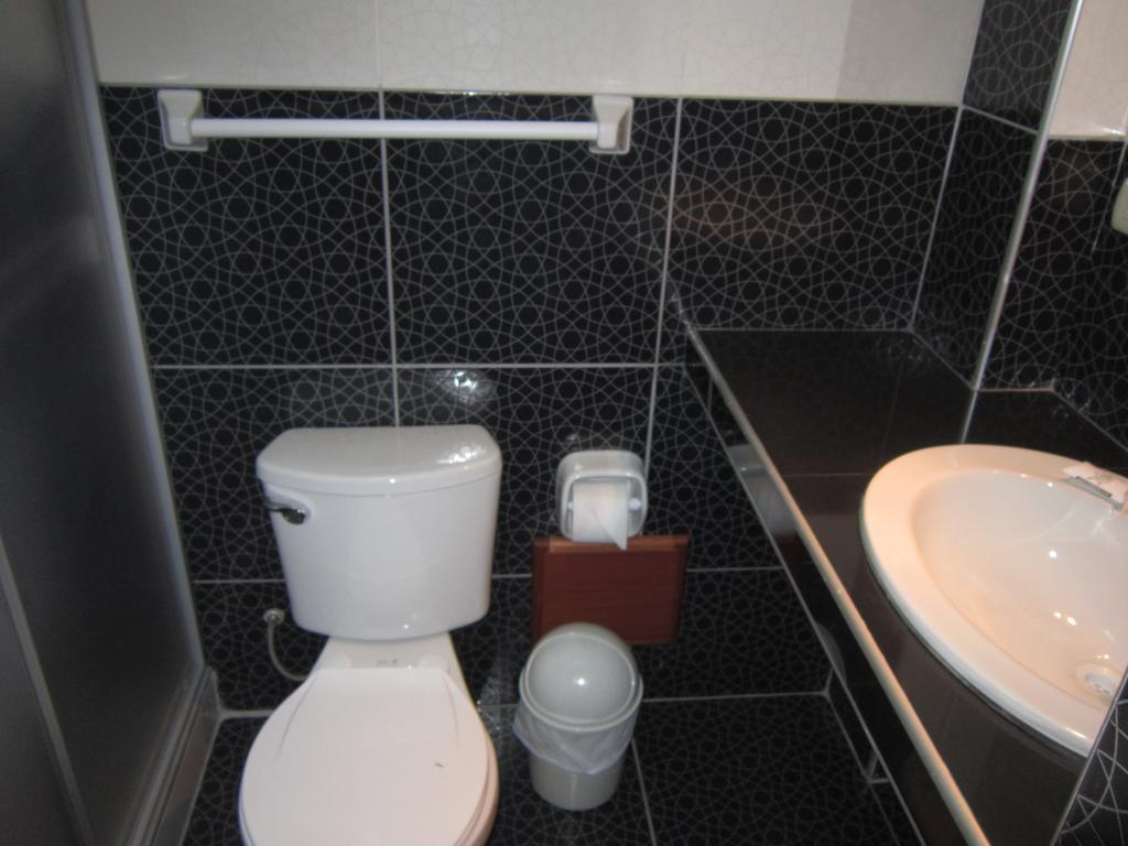 Hotel Plaza تروخيو المظهر الخارجي الصورة